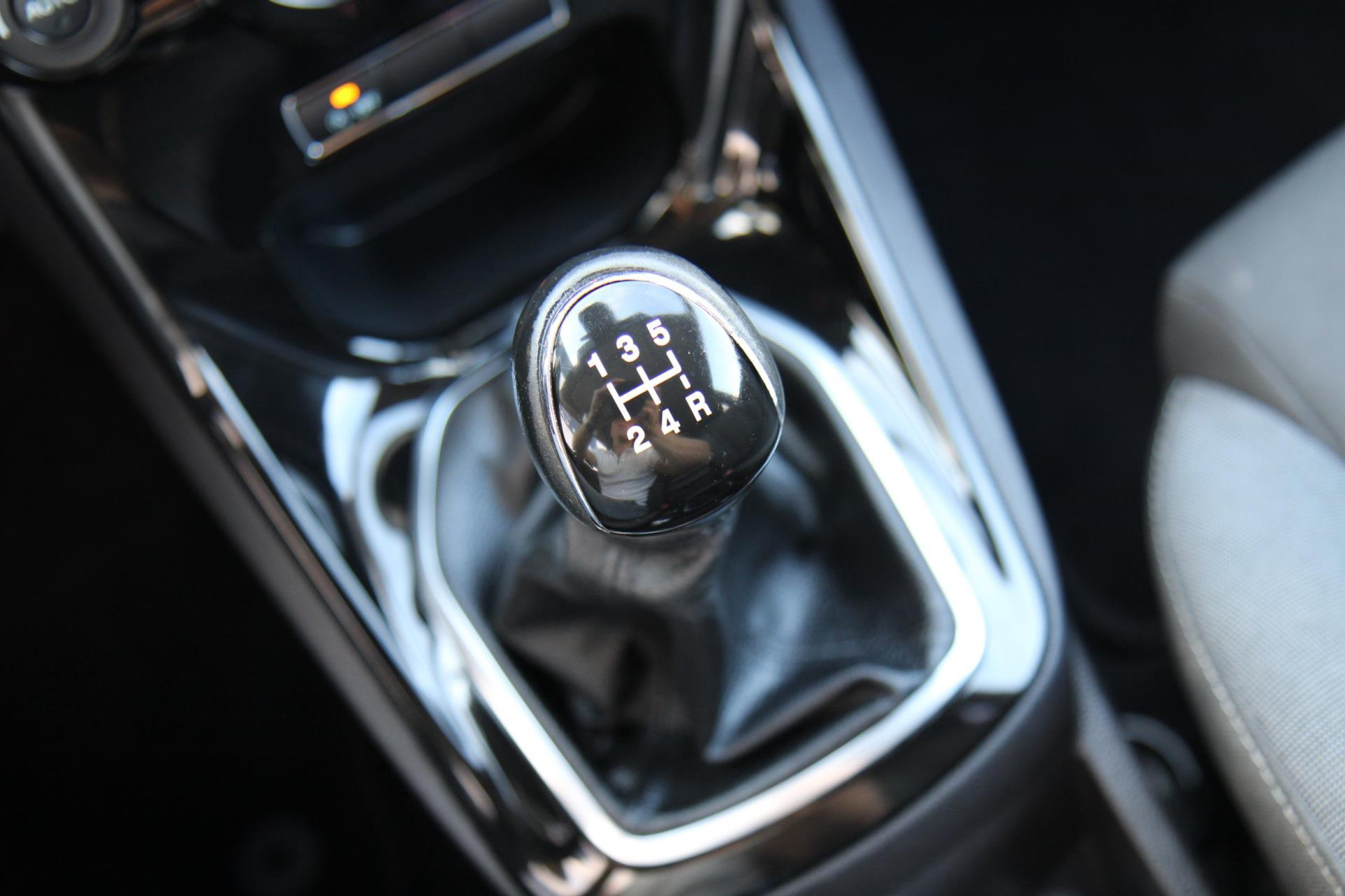 47996655-27.jpg