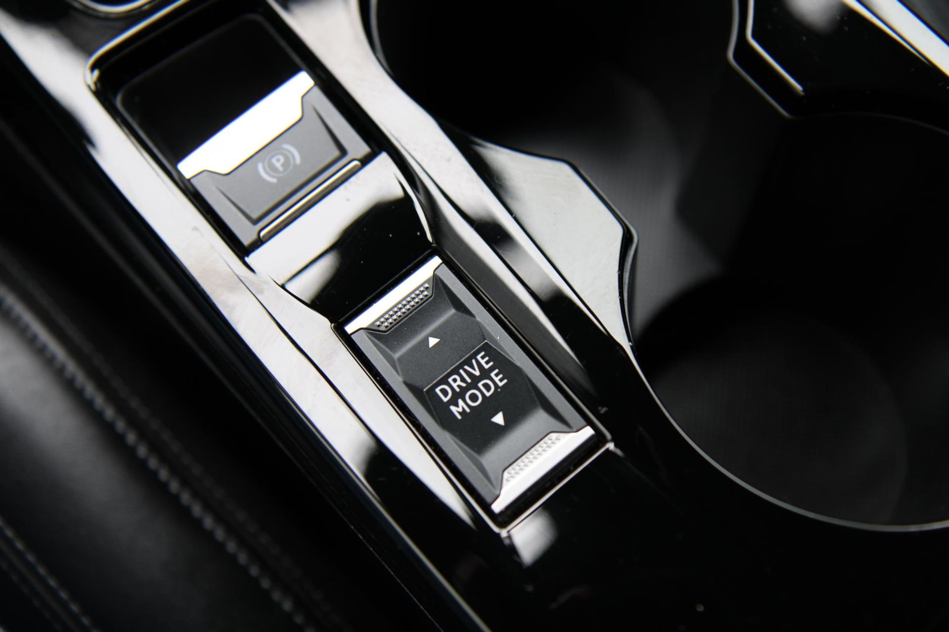 48090426-50.jpg