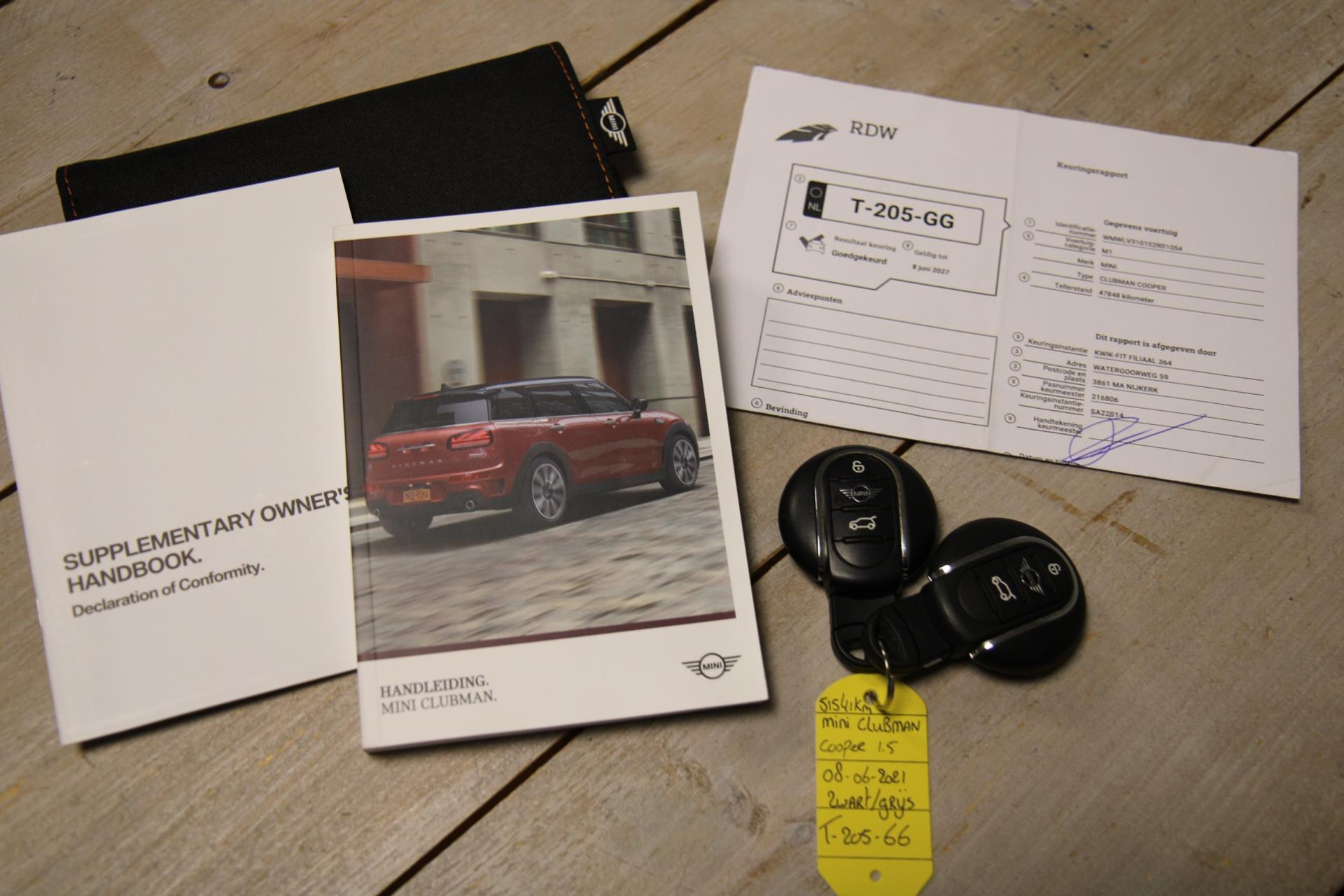 48236163-47.jpg