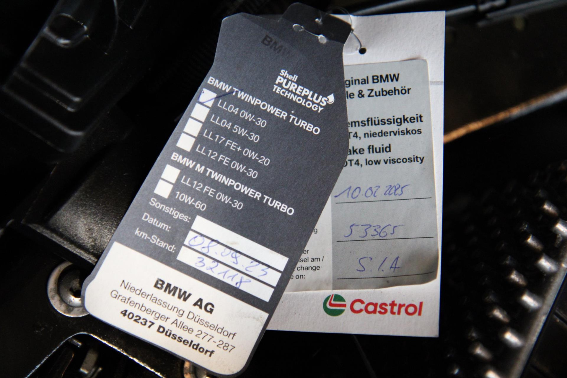 48462859-43.jpg