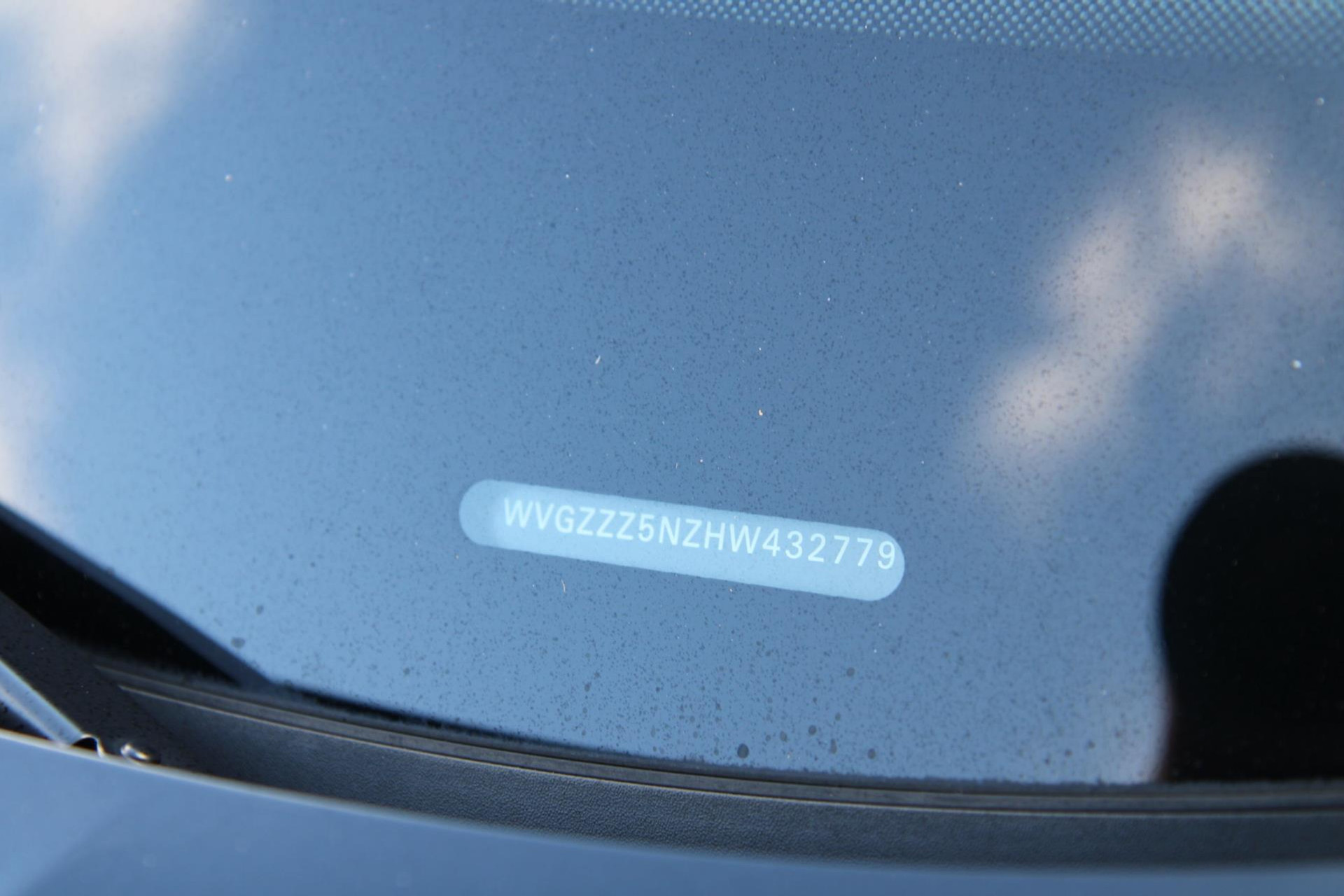 48668265-35.jpg