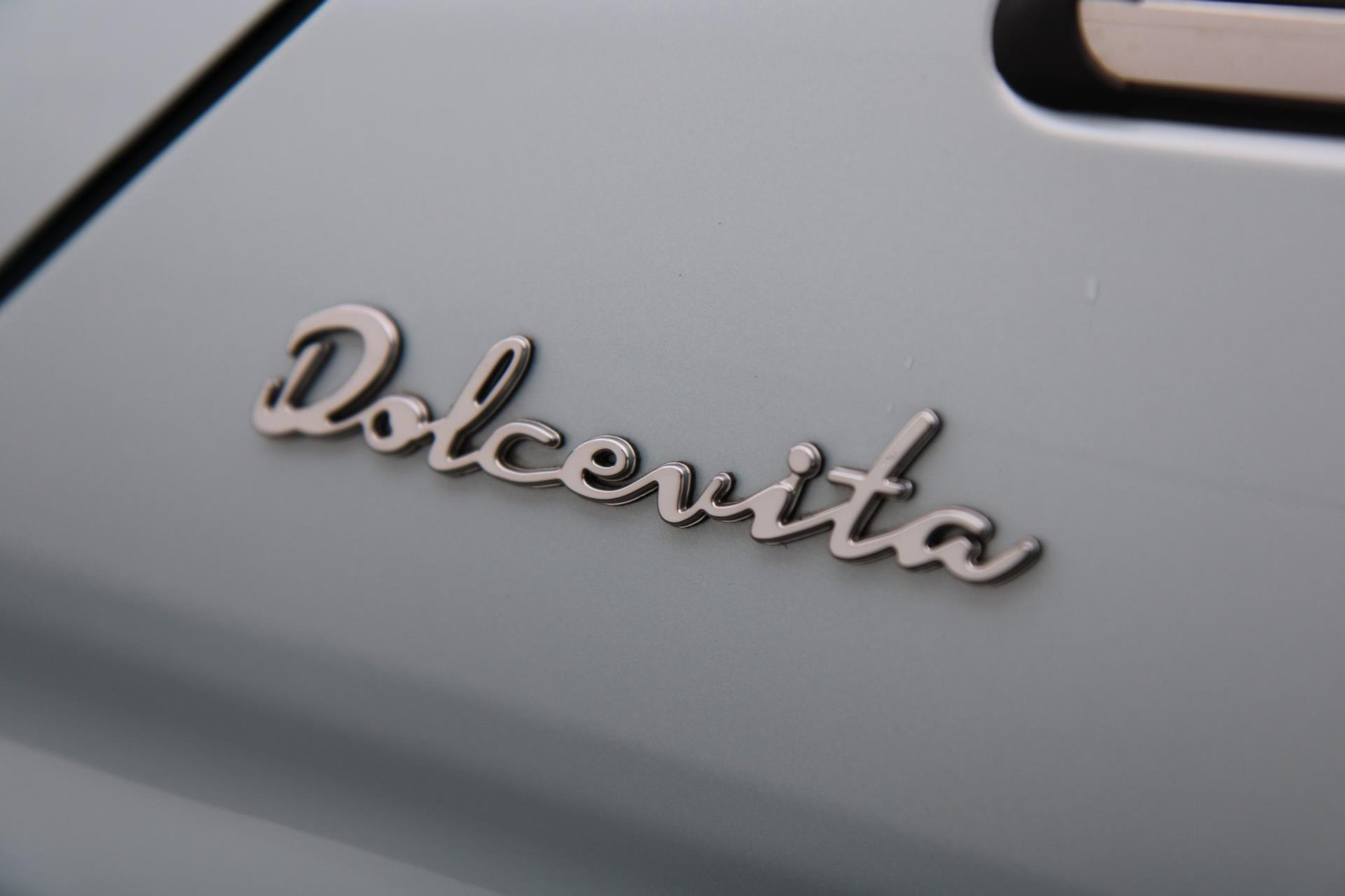 48686039-48.jpg