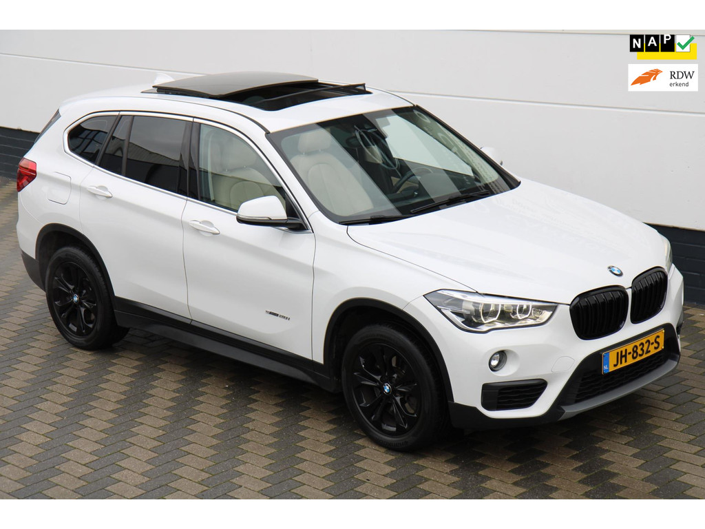52303179-91.jpg