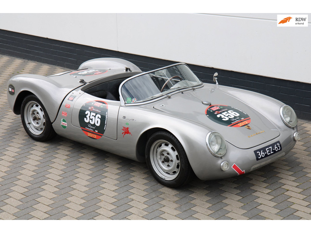 53066862-66.jpg