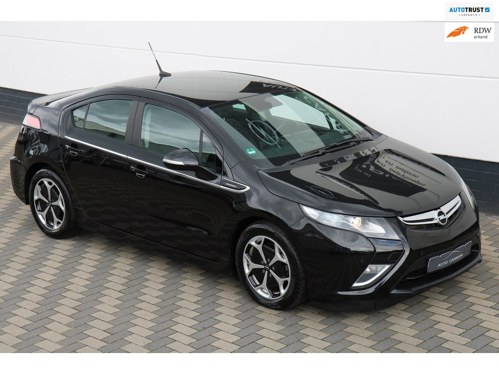56124163-0.jpg