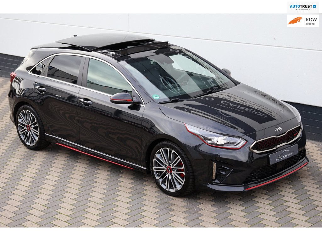 56817068-99.jpg